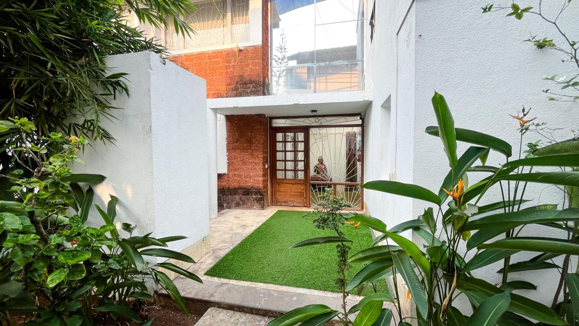 Villa M - Solitude 2 Candolim Goa 3Bhk, Pool Facing, Near Beach, Free Breakfast, Free Wifi And Prime Location Luaran gambar