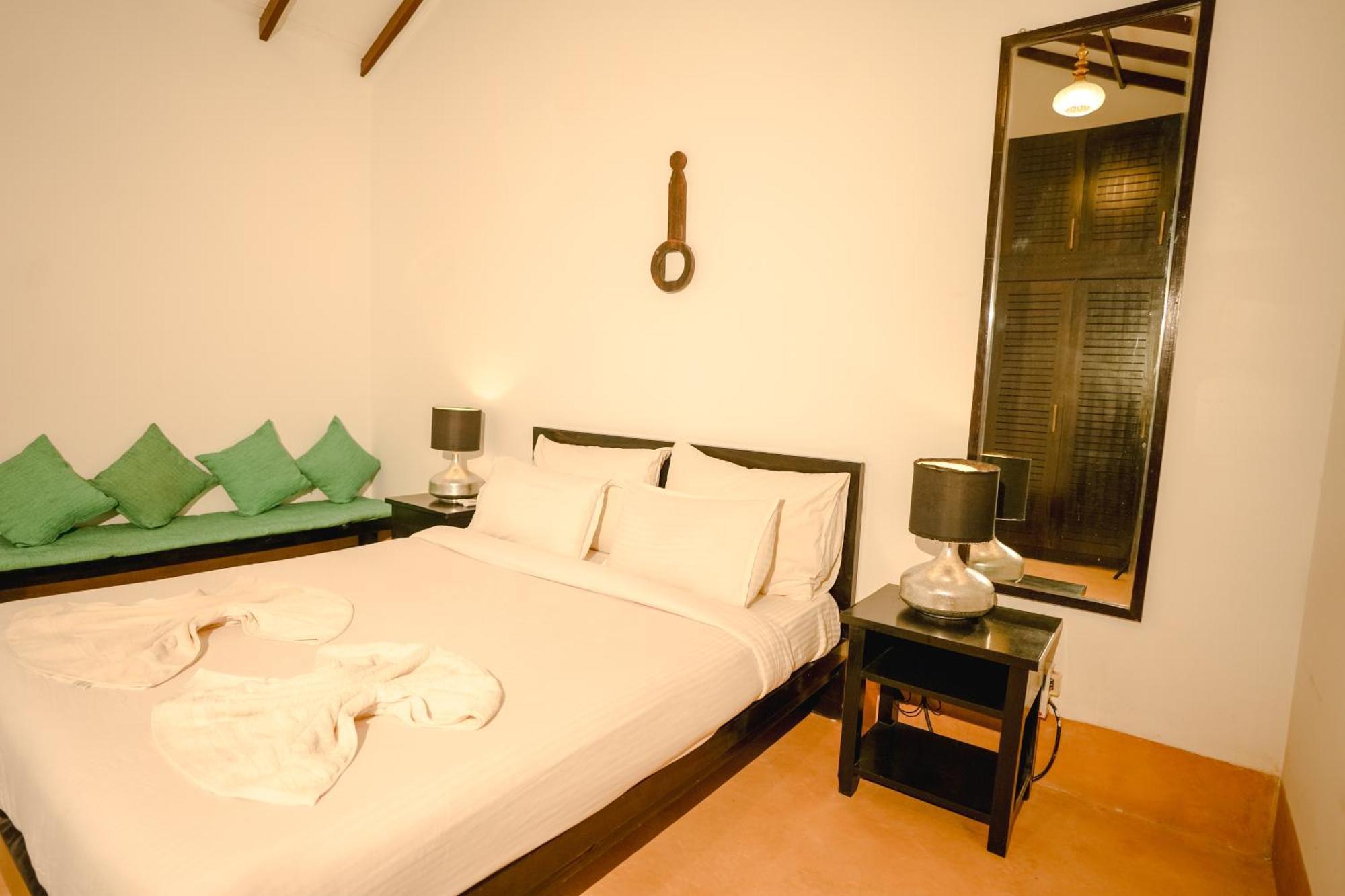 Villa M - Solitude 2 Candolim Goa 3Bhk, Pool Facing, Near Beach, Free Breakfast, Free Wifi And Prime Location Luaran gambar