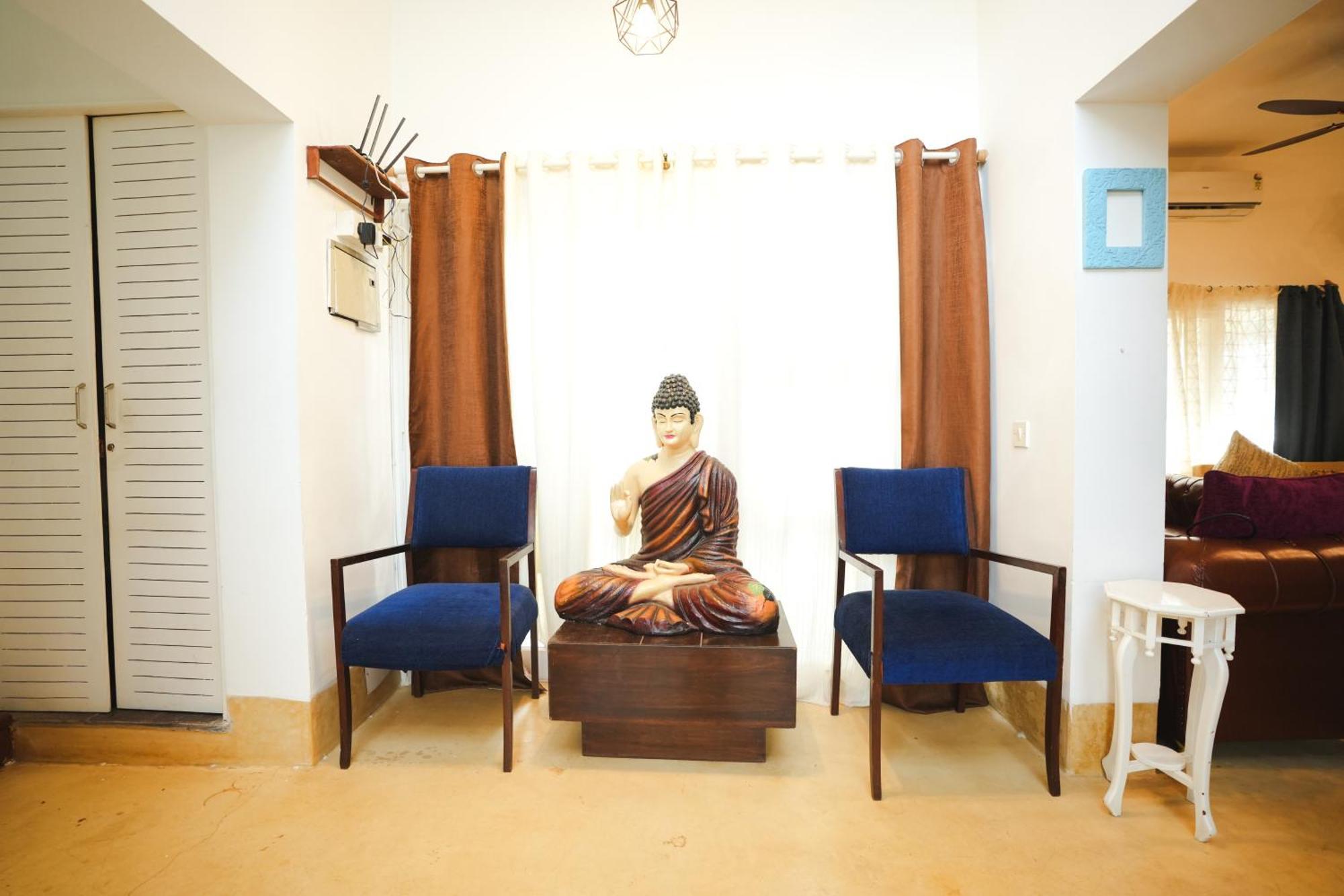 Villa M - Solitude 2 Candolim Goa 3Bhk, Pool Facing, Near Beach, Free Breakfast, Free Wifi And Prime Location Luaran gambar