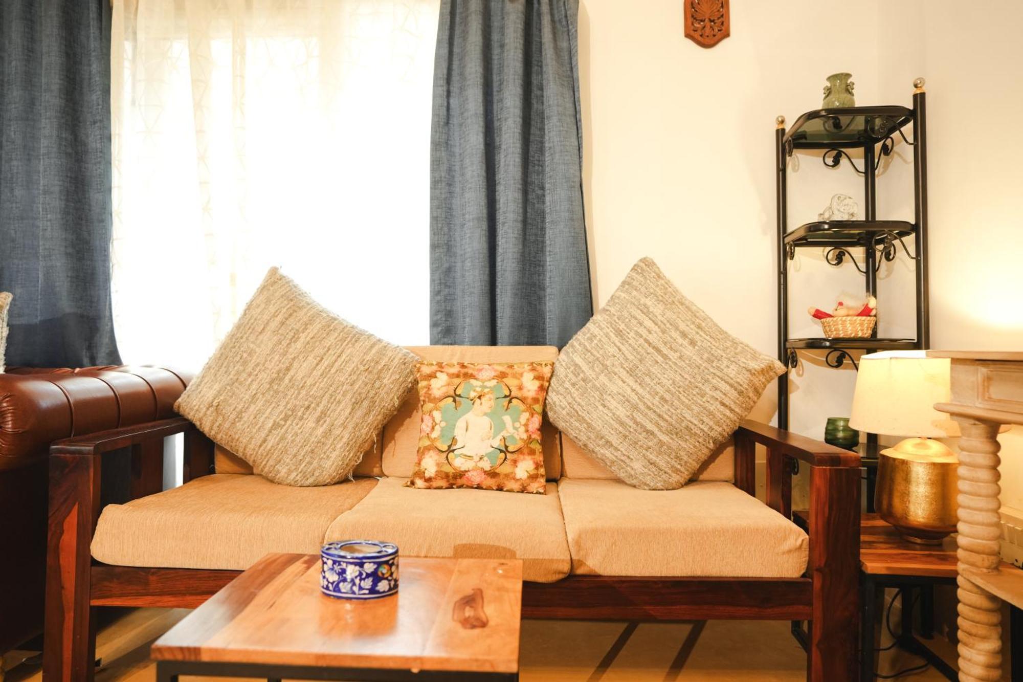 Villa M - Solitude 2 Candolim Goa 3Bhk, Pool Facing, Near Beach, Free Breakfast, Free Wifi And Prime Location Luaran gambar